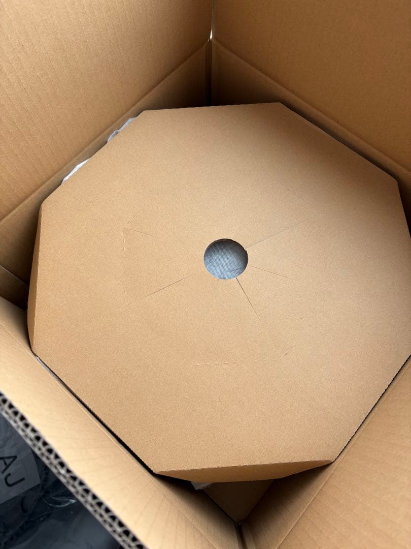 【ろと】新型シエンタＺ　純正ホイール4本（キャップ、ナット付）