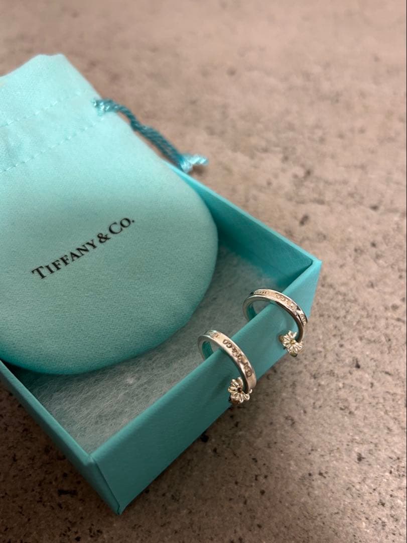 Tiffany & Co. ナロー ピアス1837 購入証明書付き、付属品完備