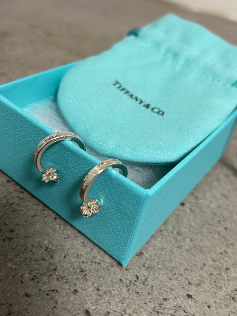 Tiffany & Co. ナロー ピアス1837 購入証明書付き、付属品完備