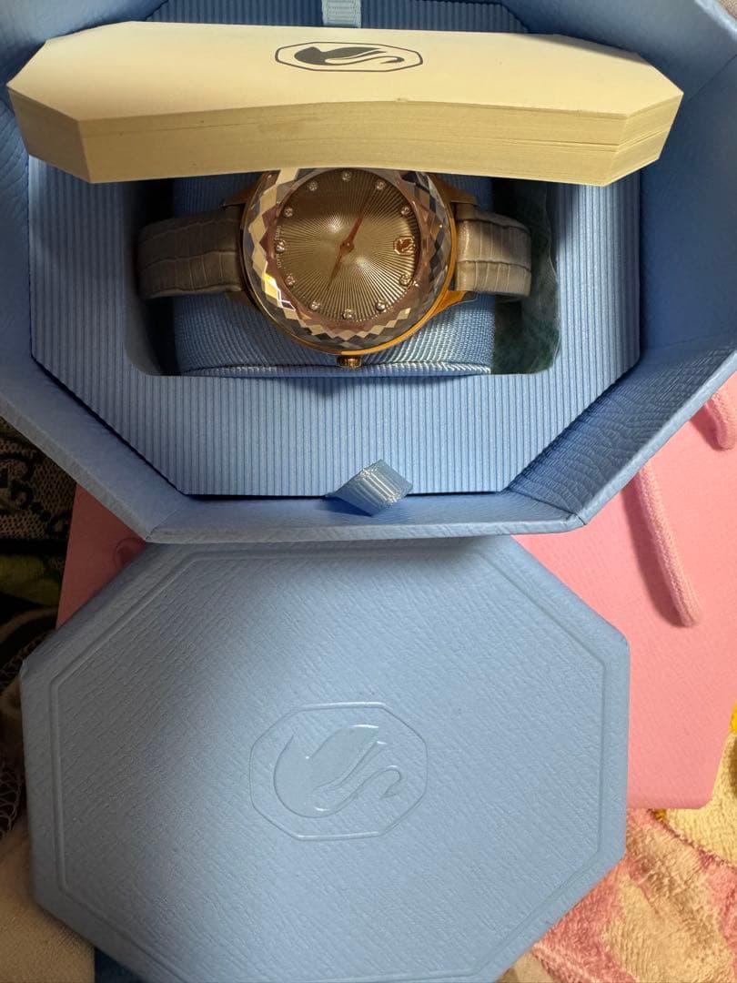 SWAROVSKI腕時計 値下げしました