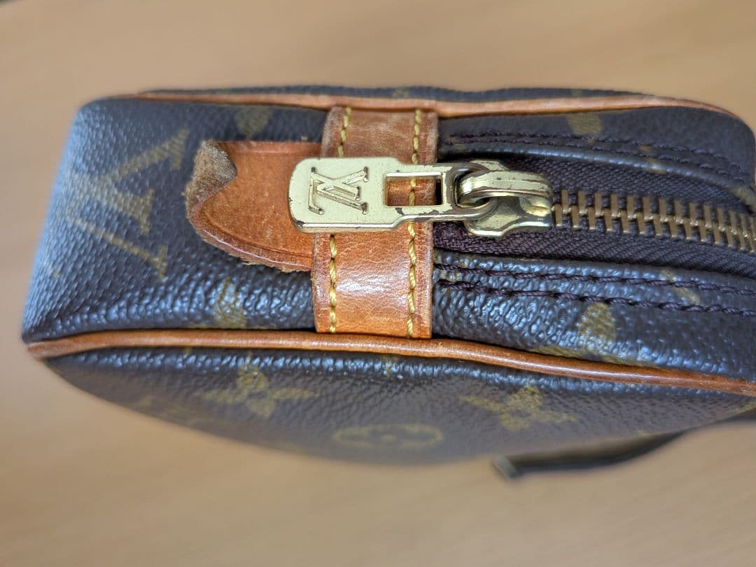 LOUIS VUITTON モノグラム マルリー バンドリエール M51828