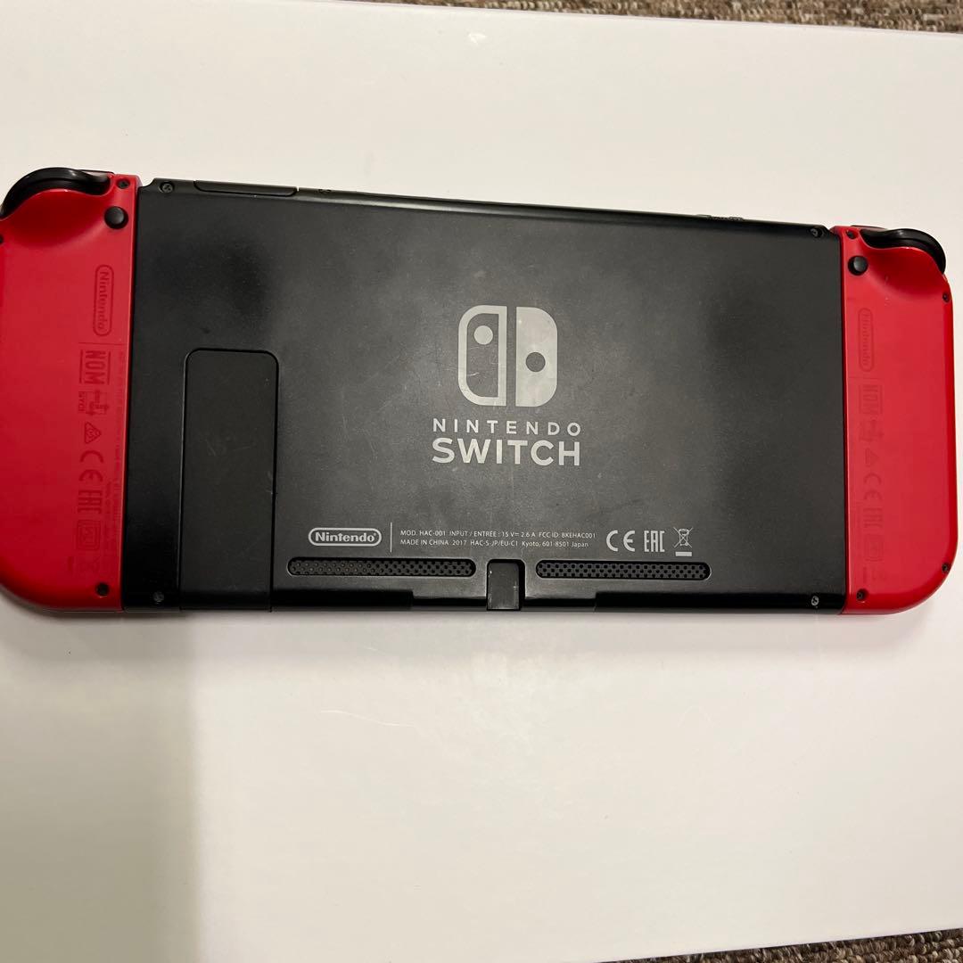 Nintendo Switch 本体 ブラック/レッド
