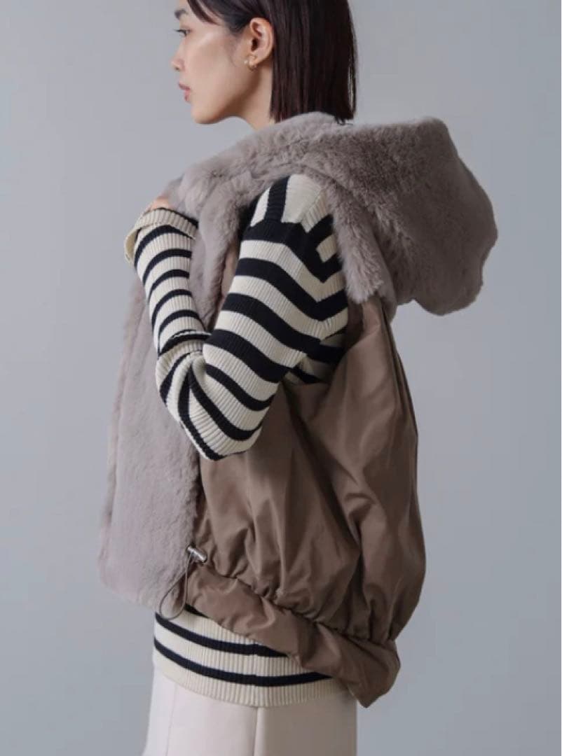 新品！異素材ＭＩＸダウンファーベスト