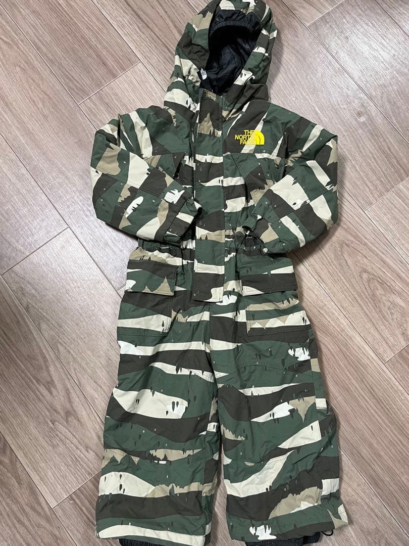 THE NORTH FACE スキーウェア 子ども用 ノースフェイス 迷彩柄90
