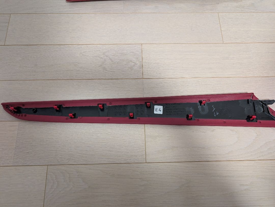 レクサスNX20系　純正グローブボックス・サイドパネル　フレアレッド　2点セット