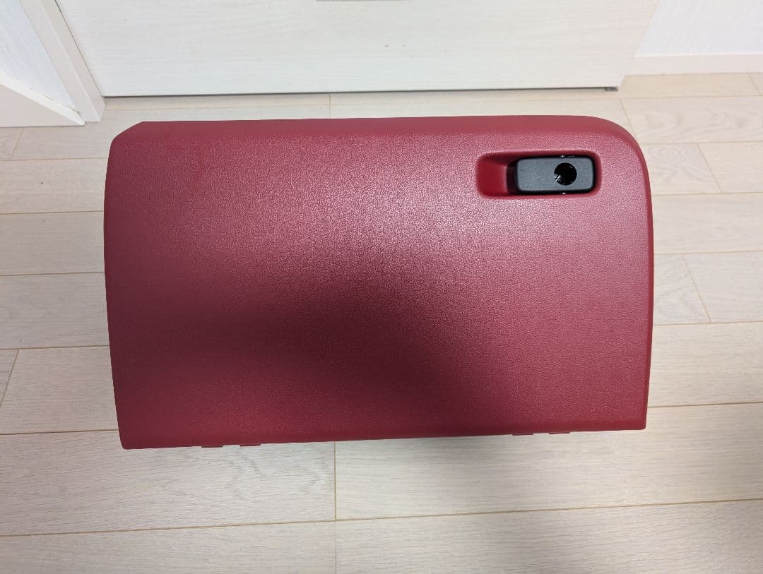 レクサスNX20系　純正グローブボックス・サイドパネル　フレアレッド　2点セット