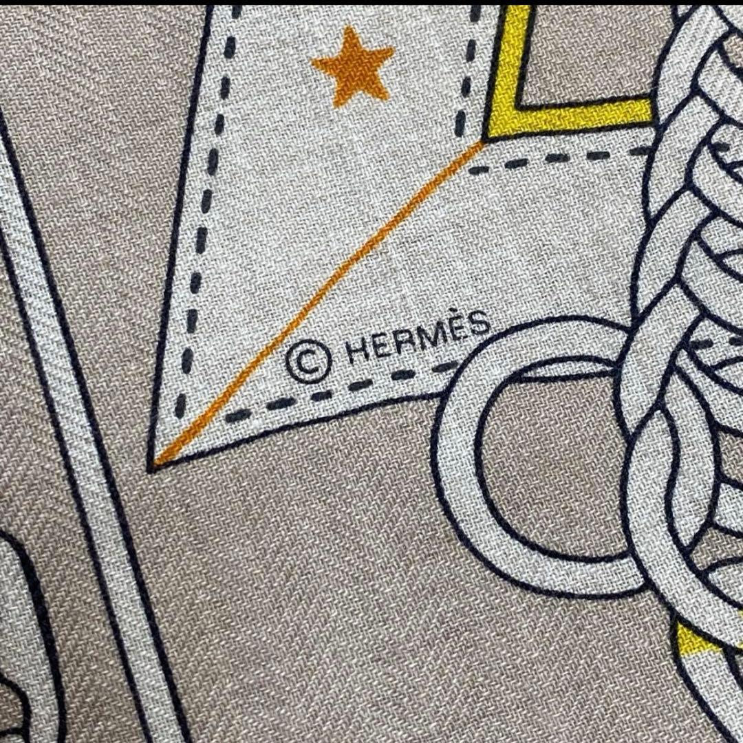 エルメス HERMESカレジェアン　140 朝の散歩