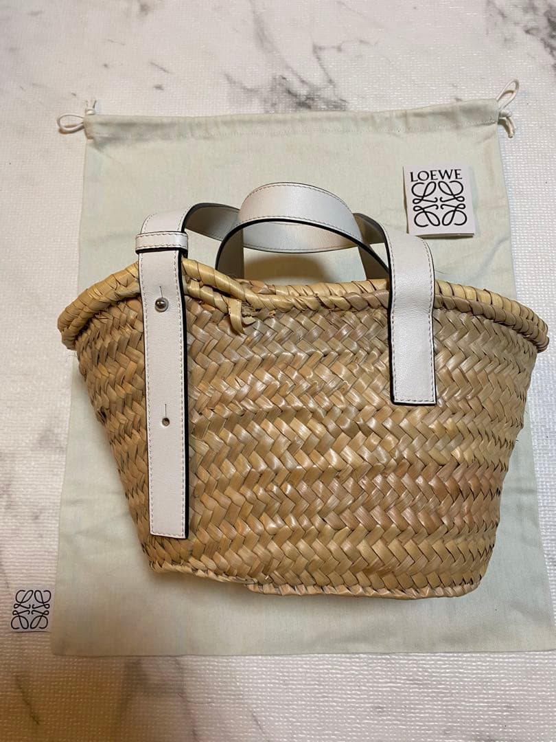 LOEWE ロエベ かごバッグ スモール（ホワイト）