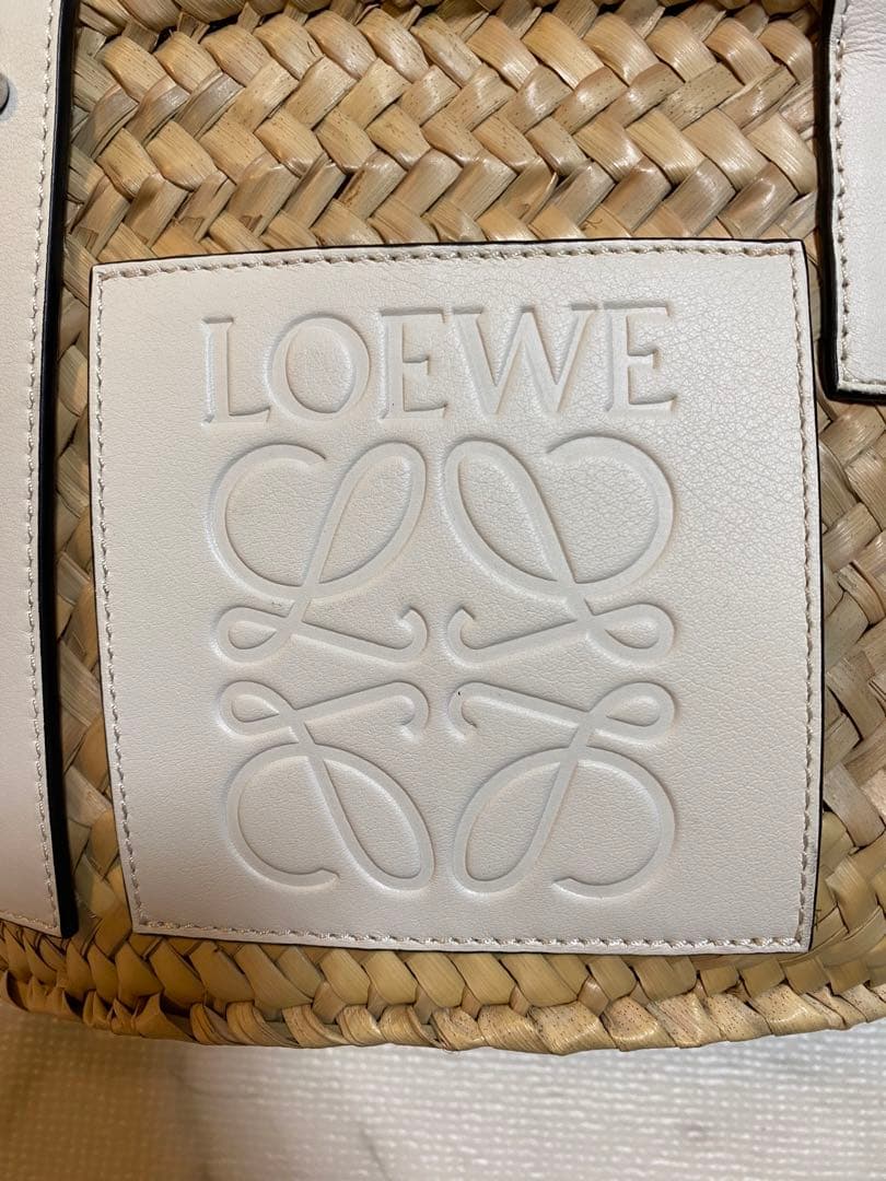 LOEWE ロエベ かごバッグ スモール（ホワイト）