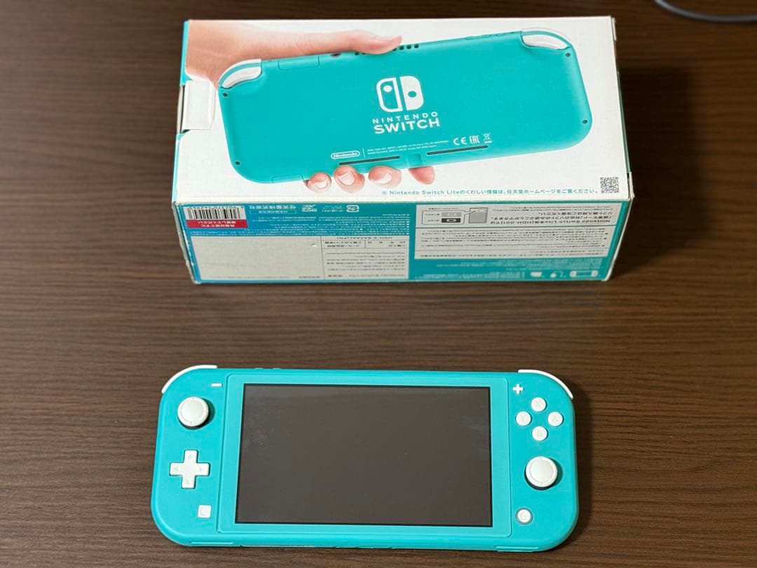 Nintendo Switch Lite　ターコイズ　充電器箱付き