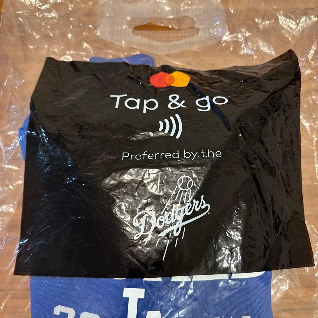 【新品】ドジャースワールドシリーズ公式トレーナー