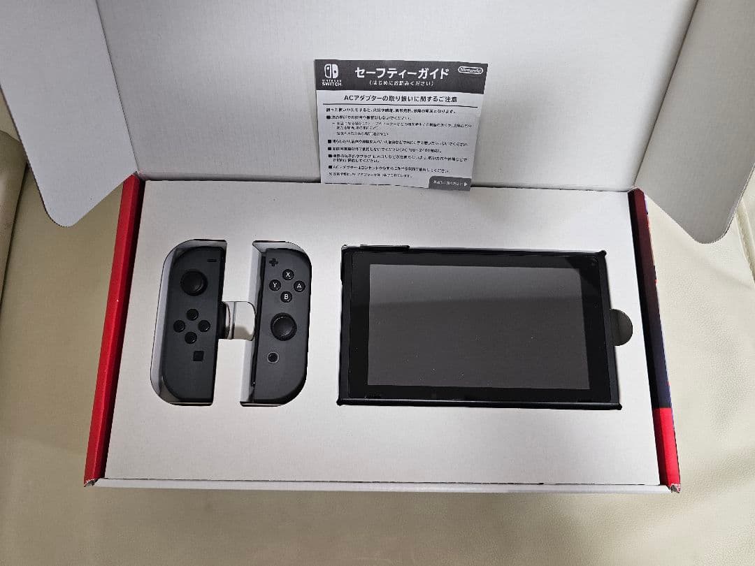 Nintendo Switch 本体 + アクセサリー + ゲーム2本