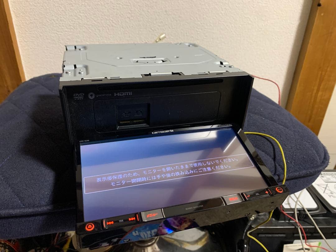 カーナビ carrozzeria AVIC-RZ99