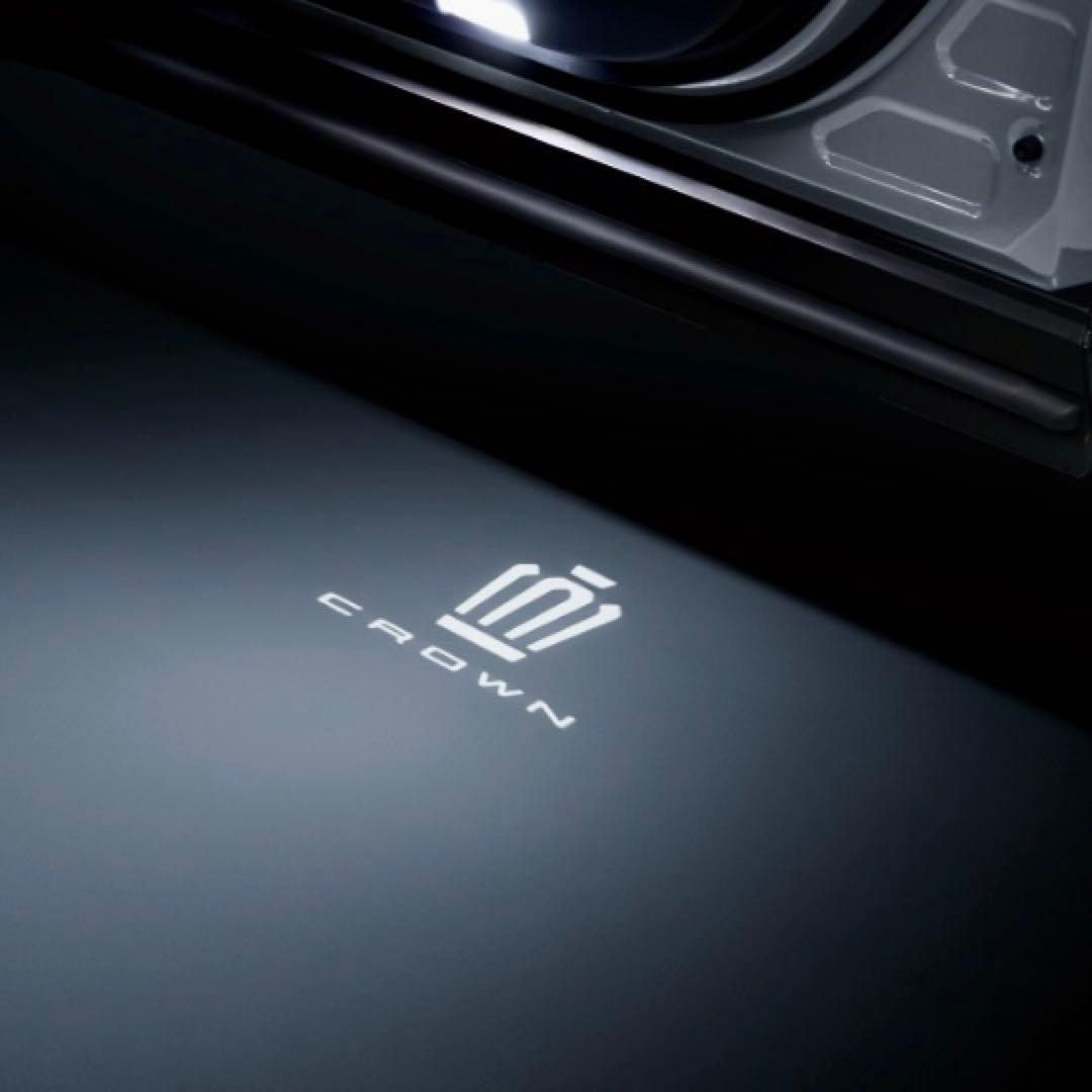 16代目クラウン 純正プロジェクションカーテシーイルミ 王冠ロゴ 美品