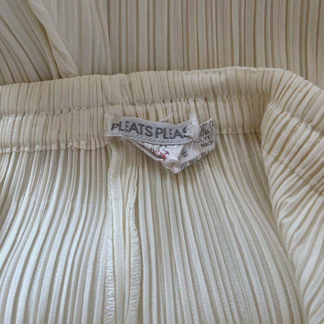 パンツ ISSAY MIYAKE pleats please