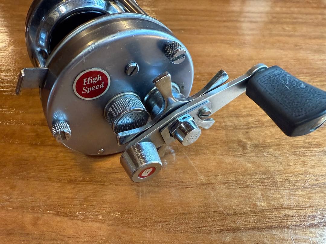 ABU Ambassadeur 5500c ベイトリール