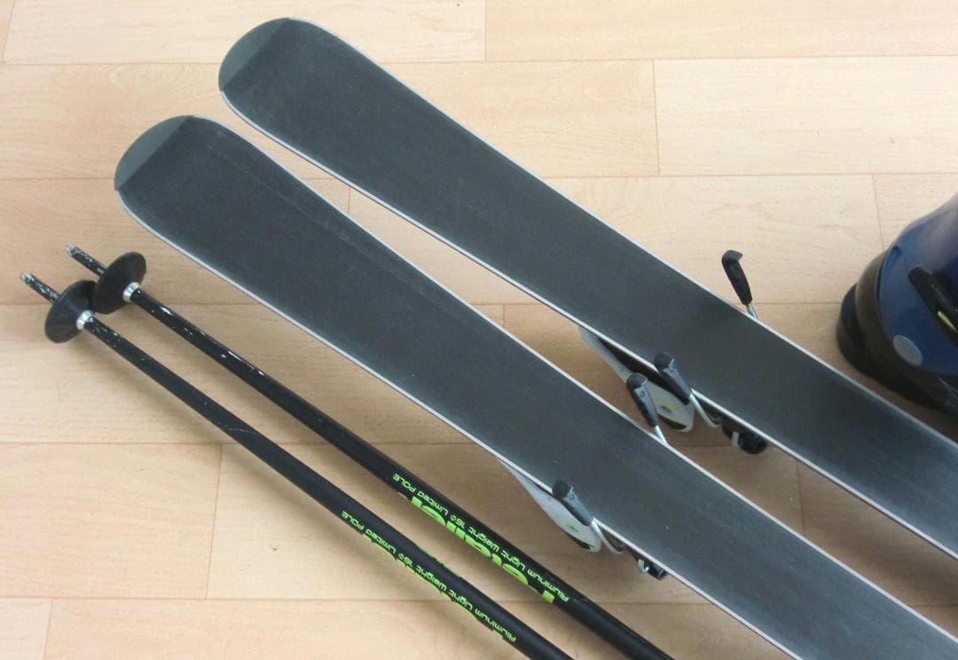 ■■送料無料■HEAD■ジュニア用スキー4点セット■127/23■WAX済■■