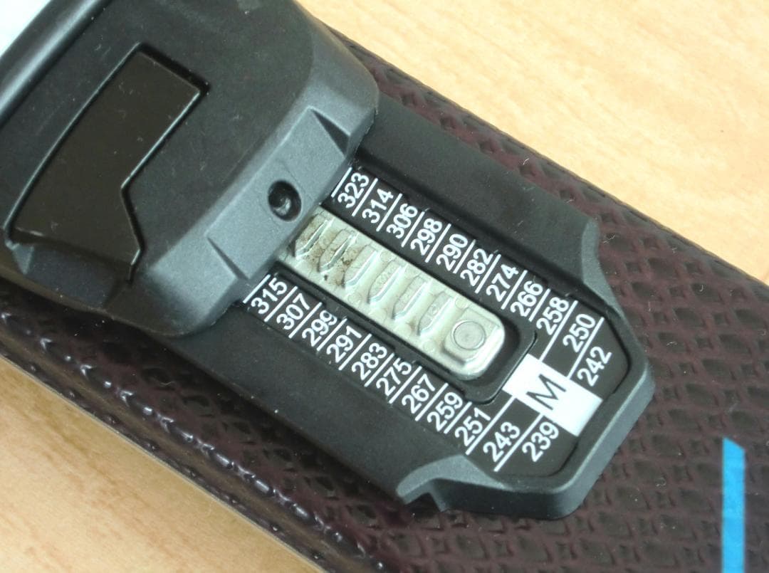 ■■送料無料■HEAD■ジュニア用スキー4点セット■127/23■WAX済■■