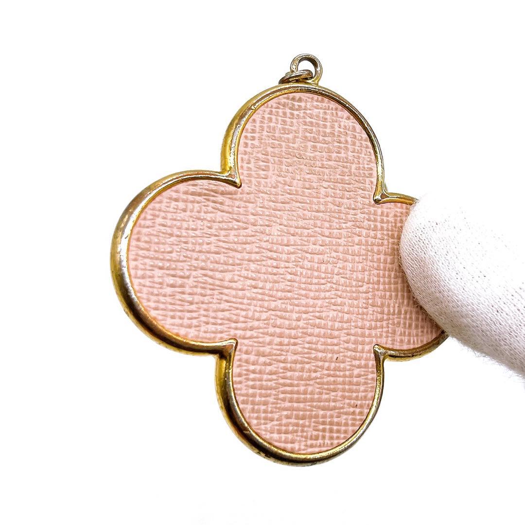 LOUIS VUITTON ルイヴィトン ポルトクレ イントゥーザ フラワー