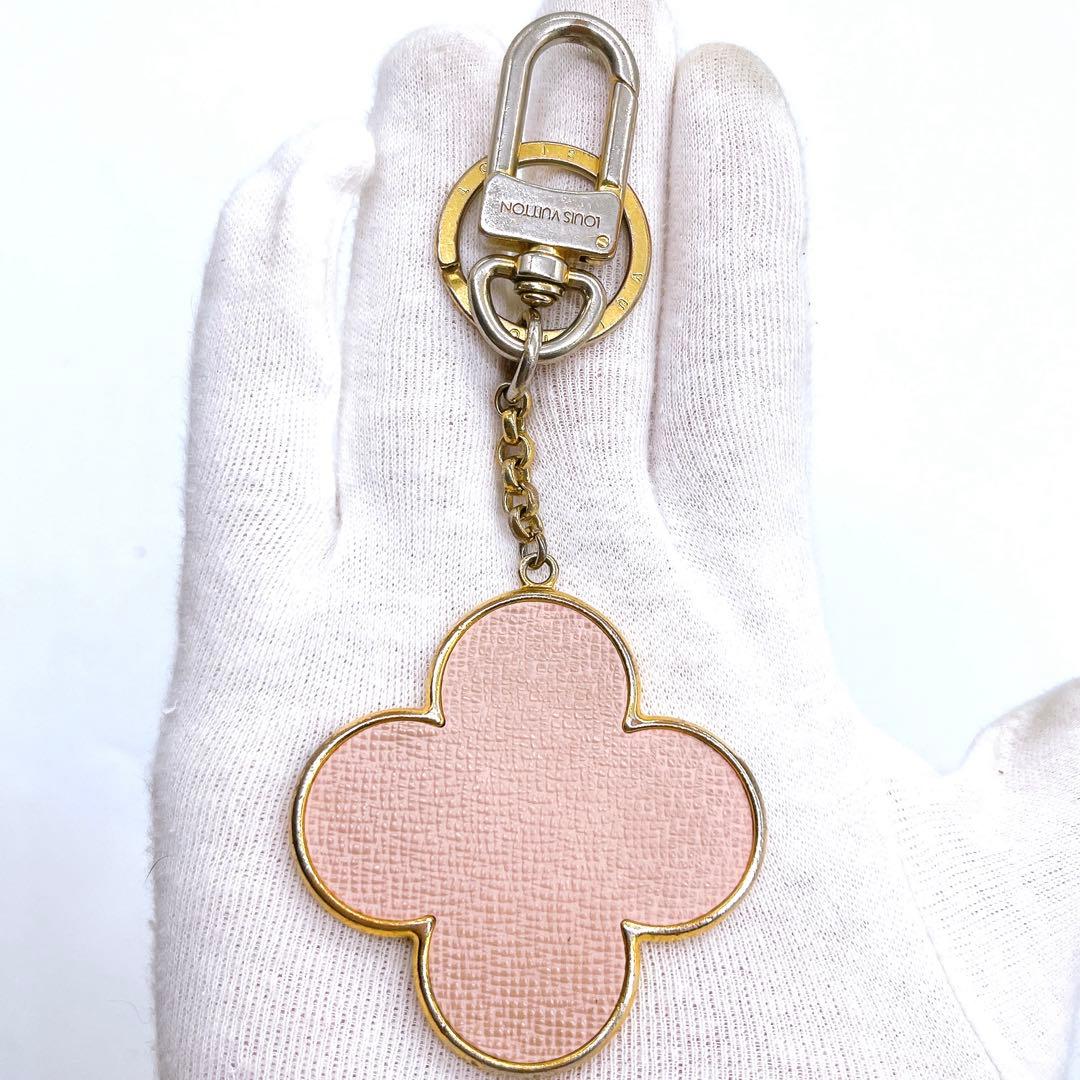 LOUIS VUITTON ルイヴィトン ポルトクレ イントゥーザ フラワー