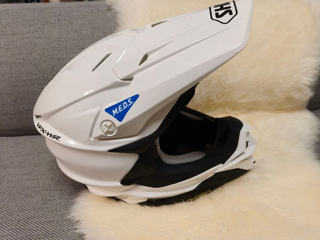 SHOEI VFX-WR ホワイト　Mサイズ　100％ゴーグル付き