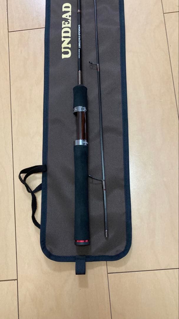 アンデッドファクトリー ラプラスD 60L 八咫烏