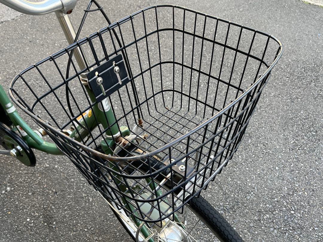 じ*こ様 中古ブリヂストンLEDオートライト自転車26インチ★グリーン※配達地域