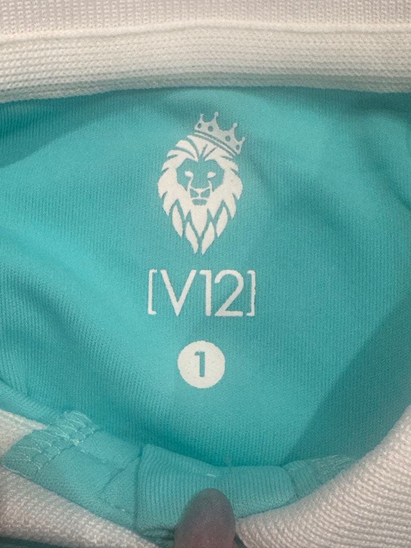 V12 ゴルフワンピース 黒とターコイズ　Mサイズ　(各一点)