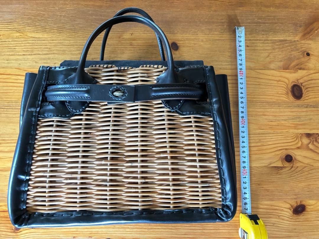 エバゴス　スタイリストバック