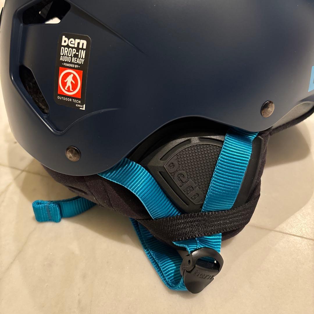 値下げ新品未使用品！bern WATTS PREMIUM AUDIO READY