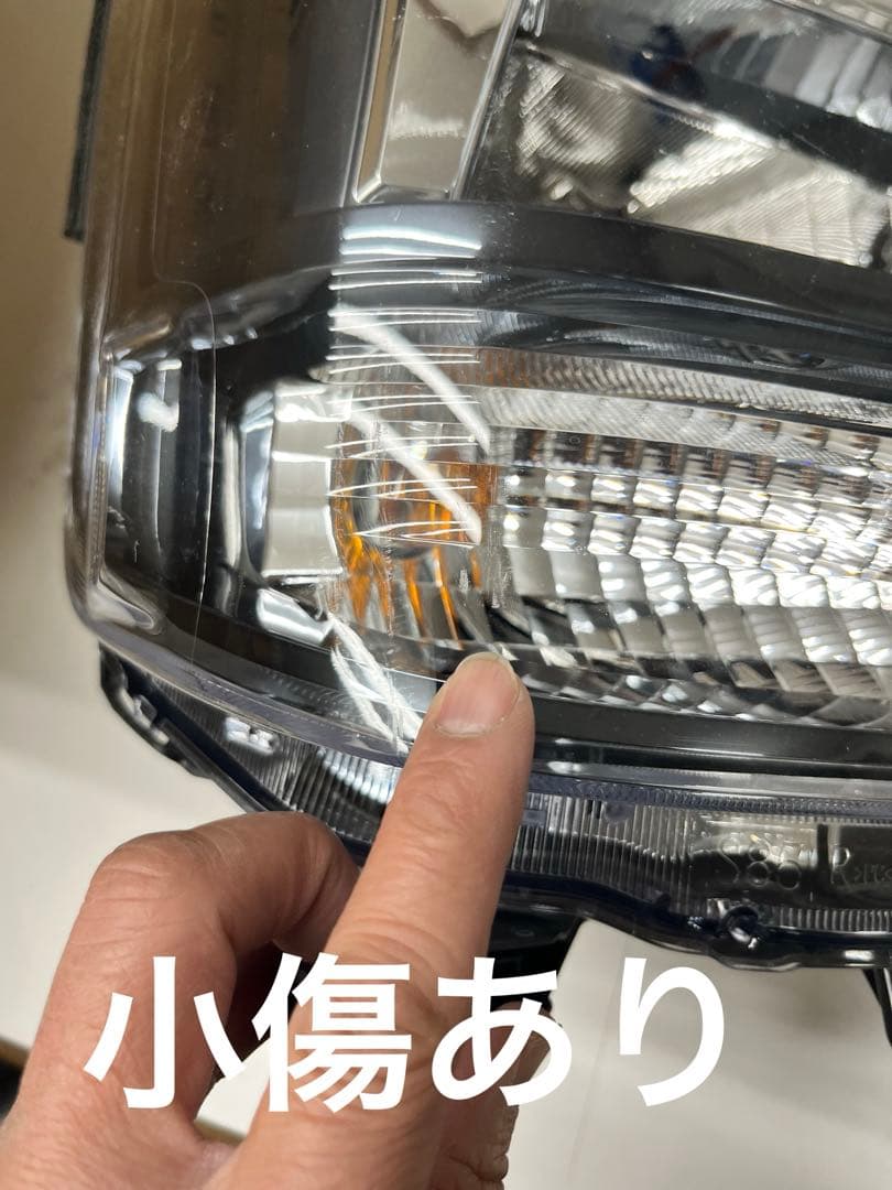 エブリィワゴン／クリッパーリオ　DA17W 後期　純正　LEDヘッドライト　右