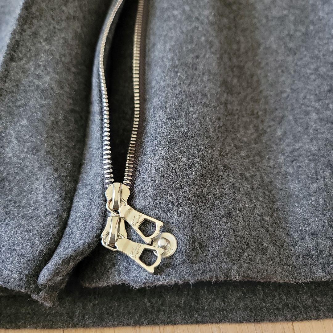 ☆新品　ラコステ　ジャンパー　38☆