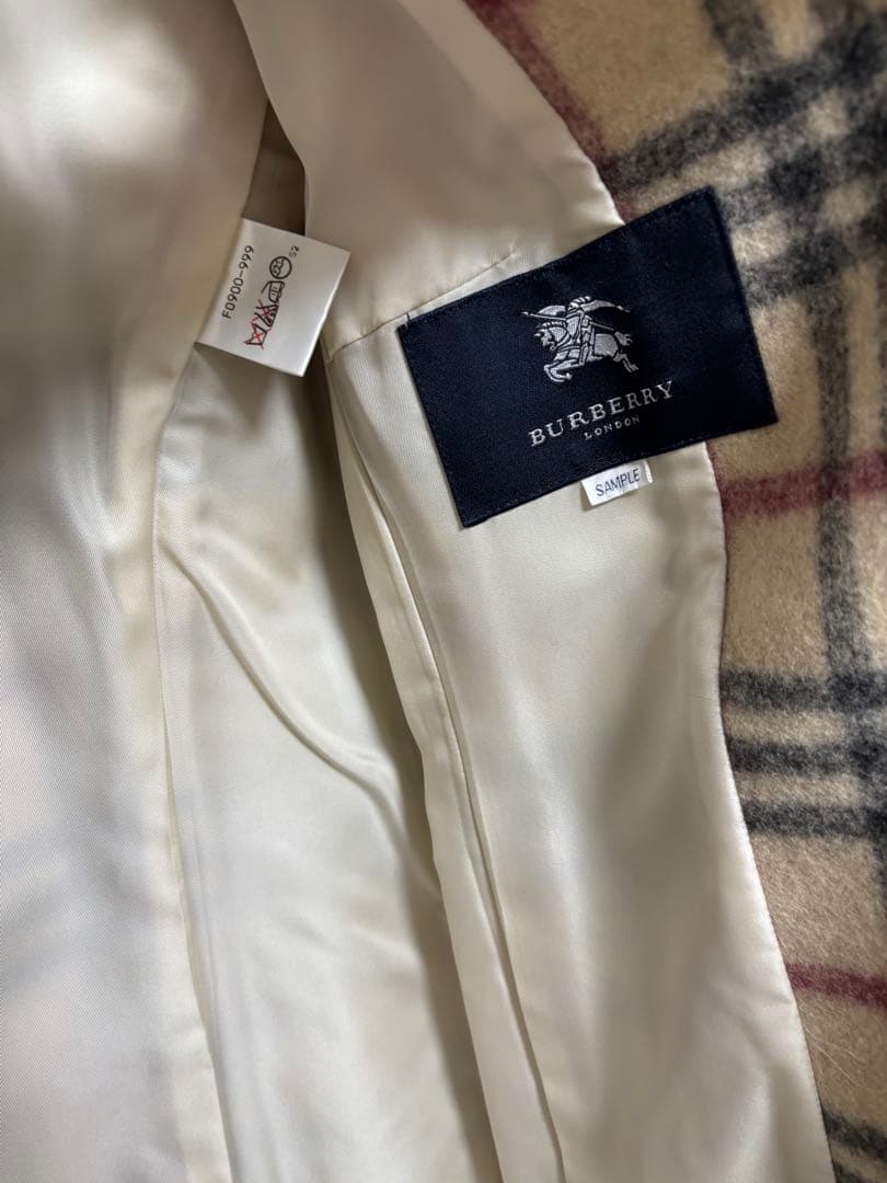 バーバリー　チェックコート　サンプル品