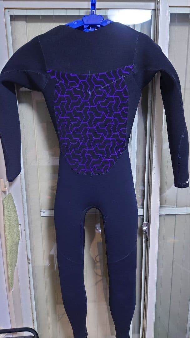 BILLABONG 新品未使用 セミドライスーツ MLサイズ ブラック