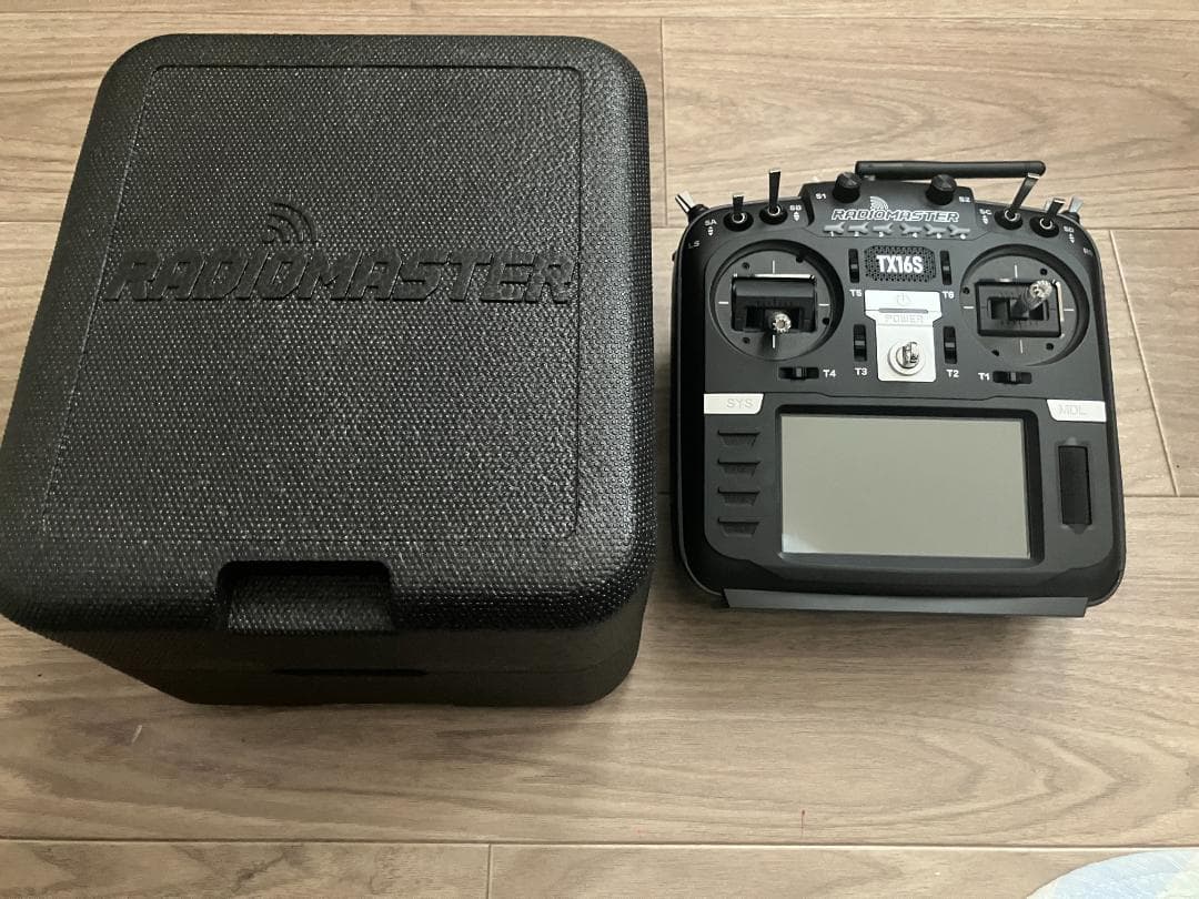 RADIOMASTER TX16S 送信機　ELRS 2.4