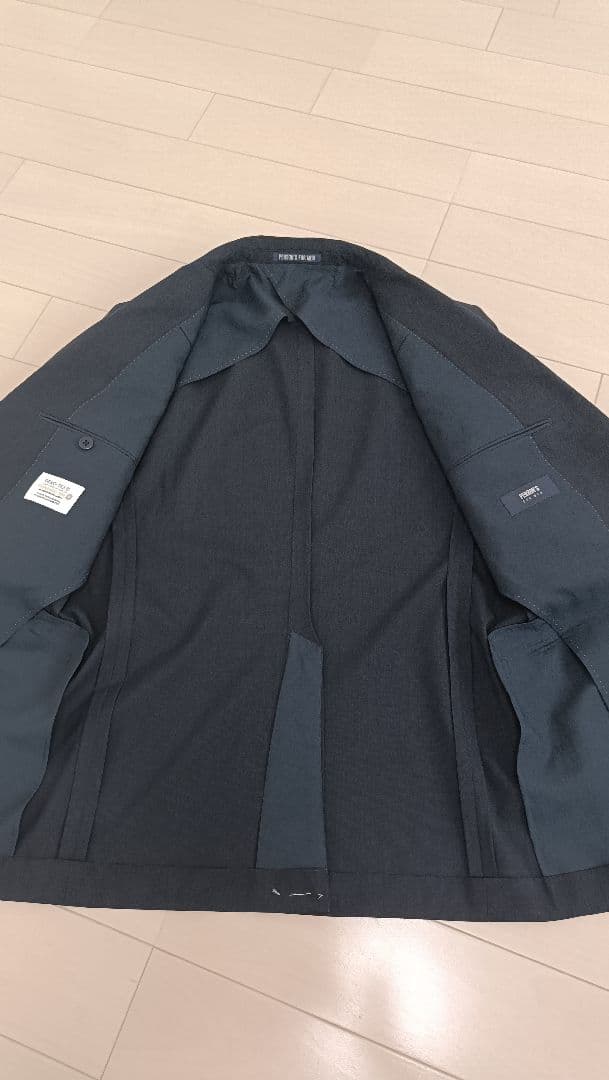 【新品・未使用】洋服の青山　PERSON'S ネイビースーツ無地　春夏用【A6】