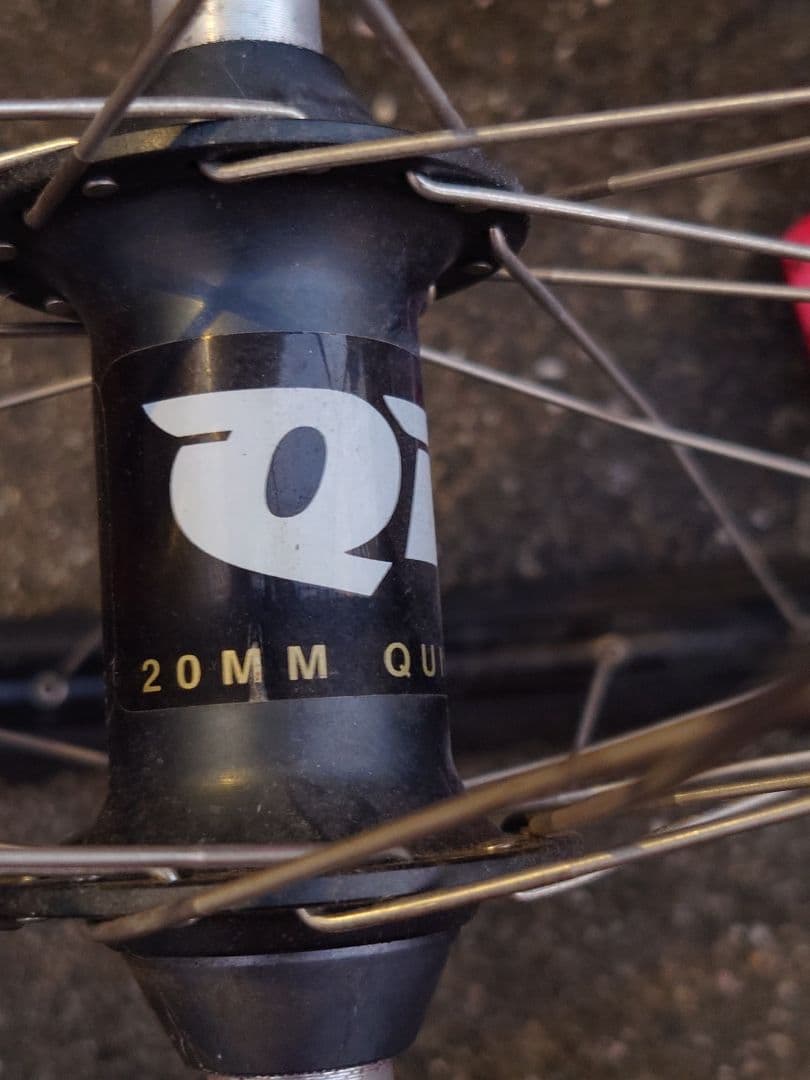 自転車本体 GT xcr2000