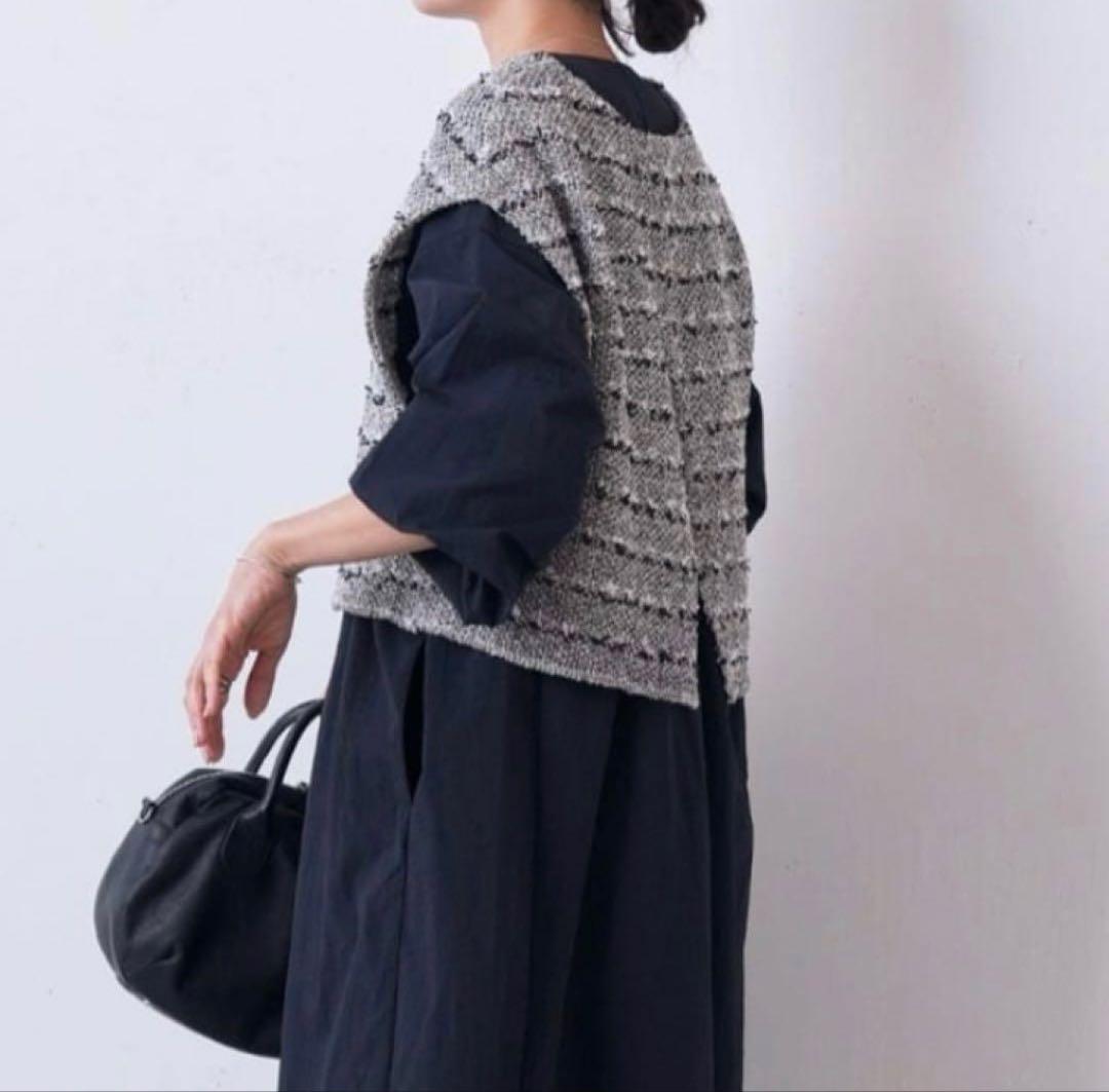 タグ付き新品　ビアズリー ツイードニットポンチョ　定価20,900