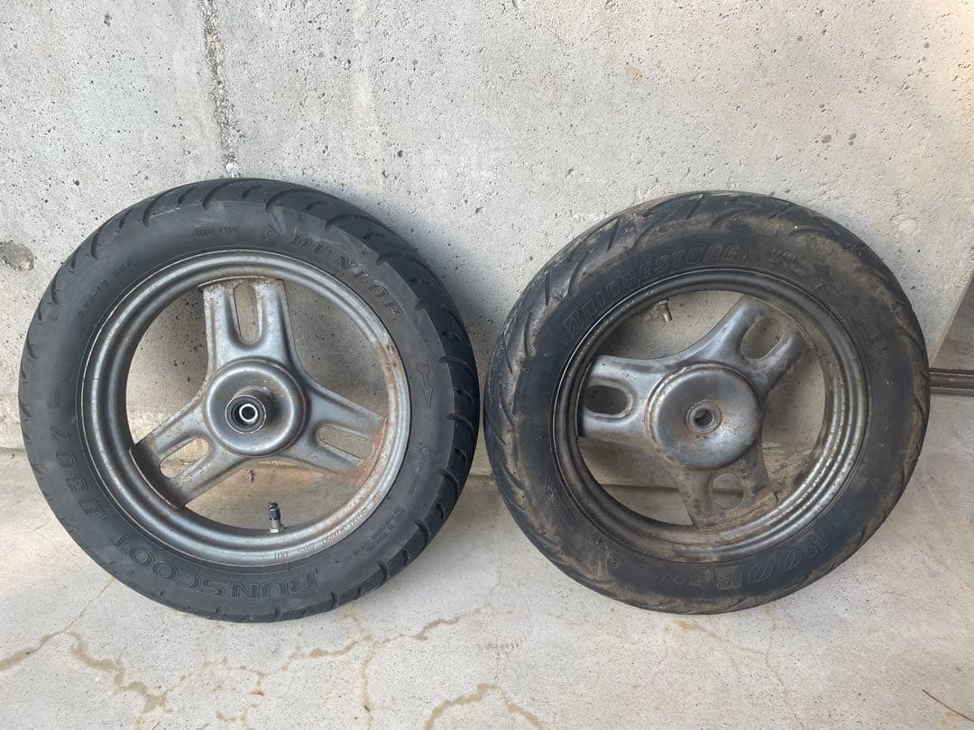 スーパータクト　純正ホイール前後セットタイヤ付き