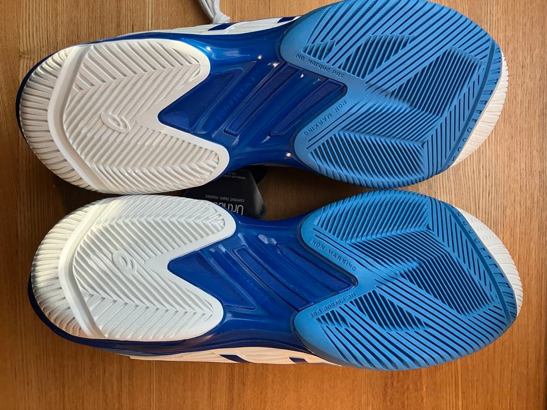 未使用　箱付き　ASICS SOLUTION SPEED FF テニスシューズ