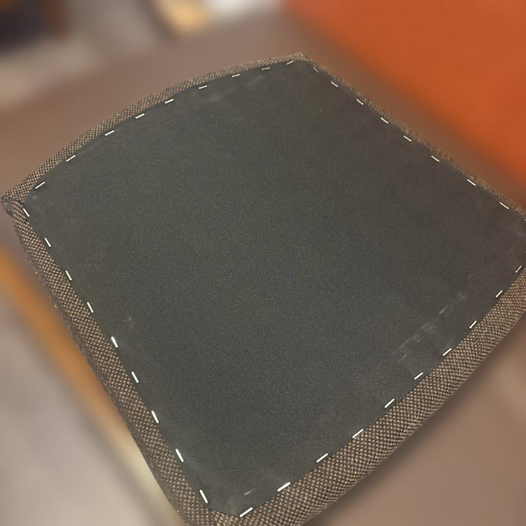 カイ・クリスチャンセン　NV31 アームチェア ダークブラウン