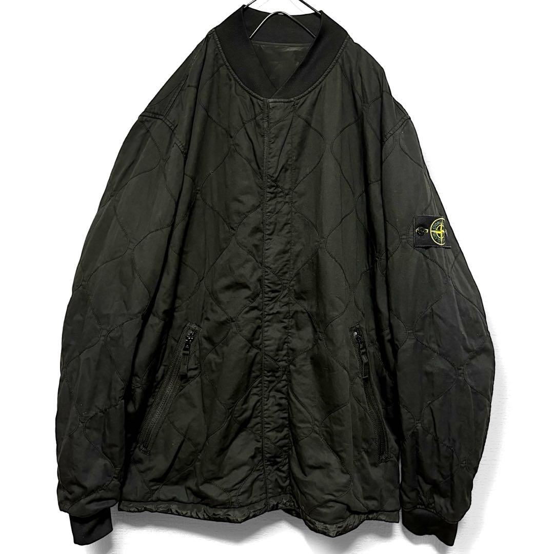 Stone /Reversible/Nylon /Quilted/黒