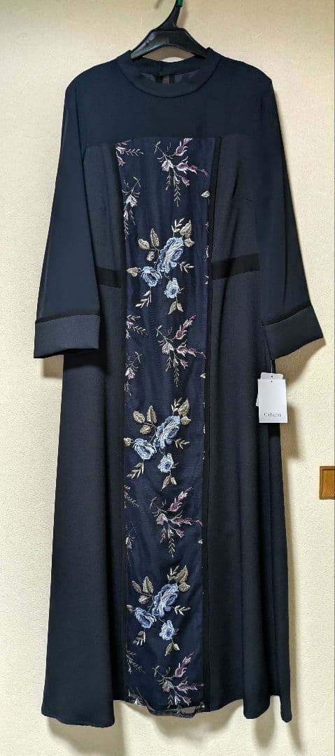 新品未使用!! カラルス パーティードレス ワンピースドレス ロング丈