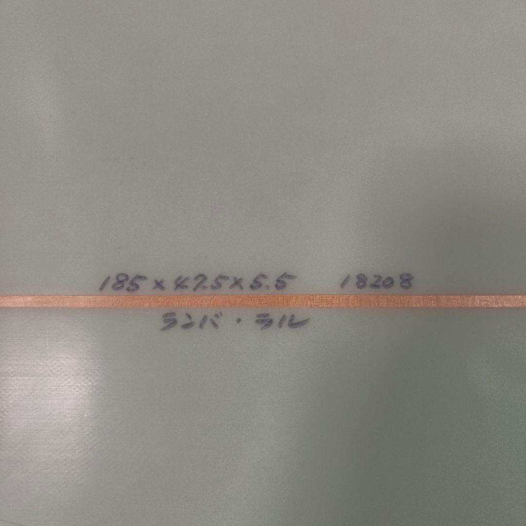 サーフボード　pressent ショートボード　オシャレなボード