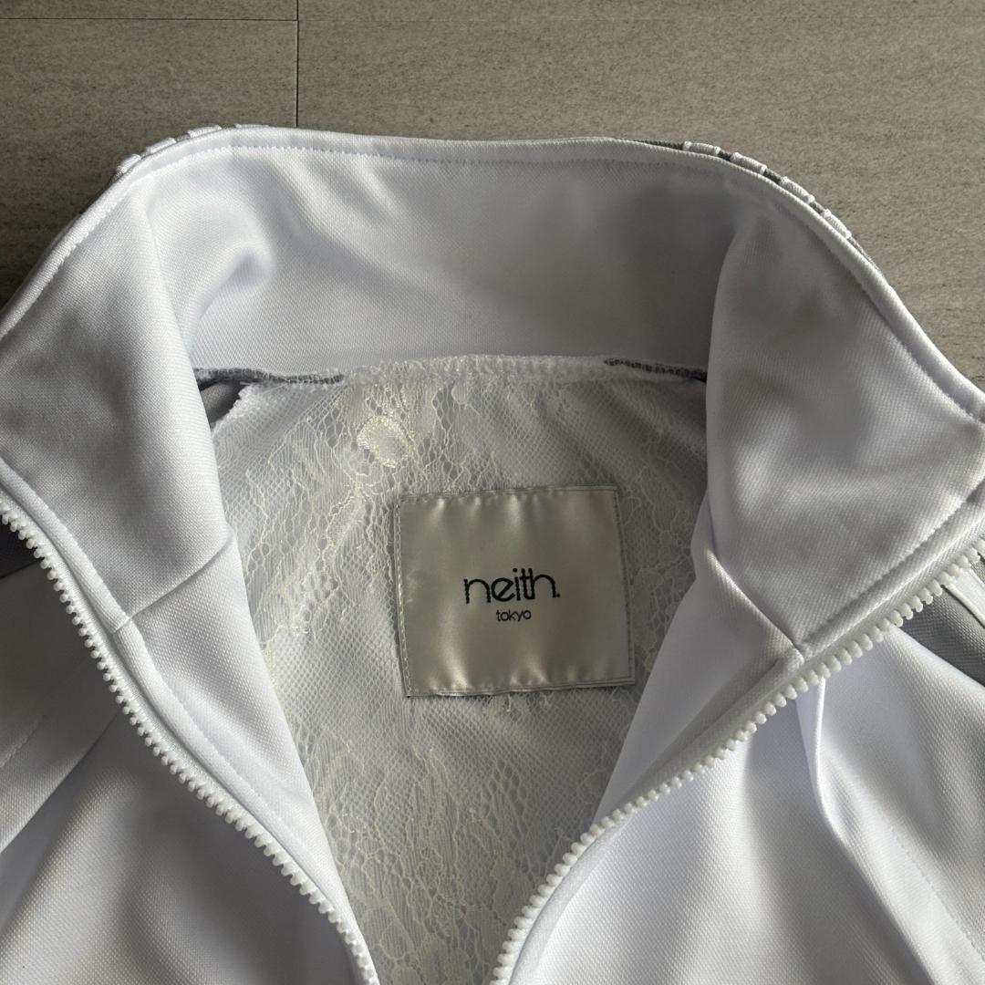 neith. ANGLED SHAPE TRUCK JACKET トラック