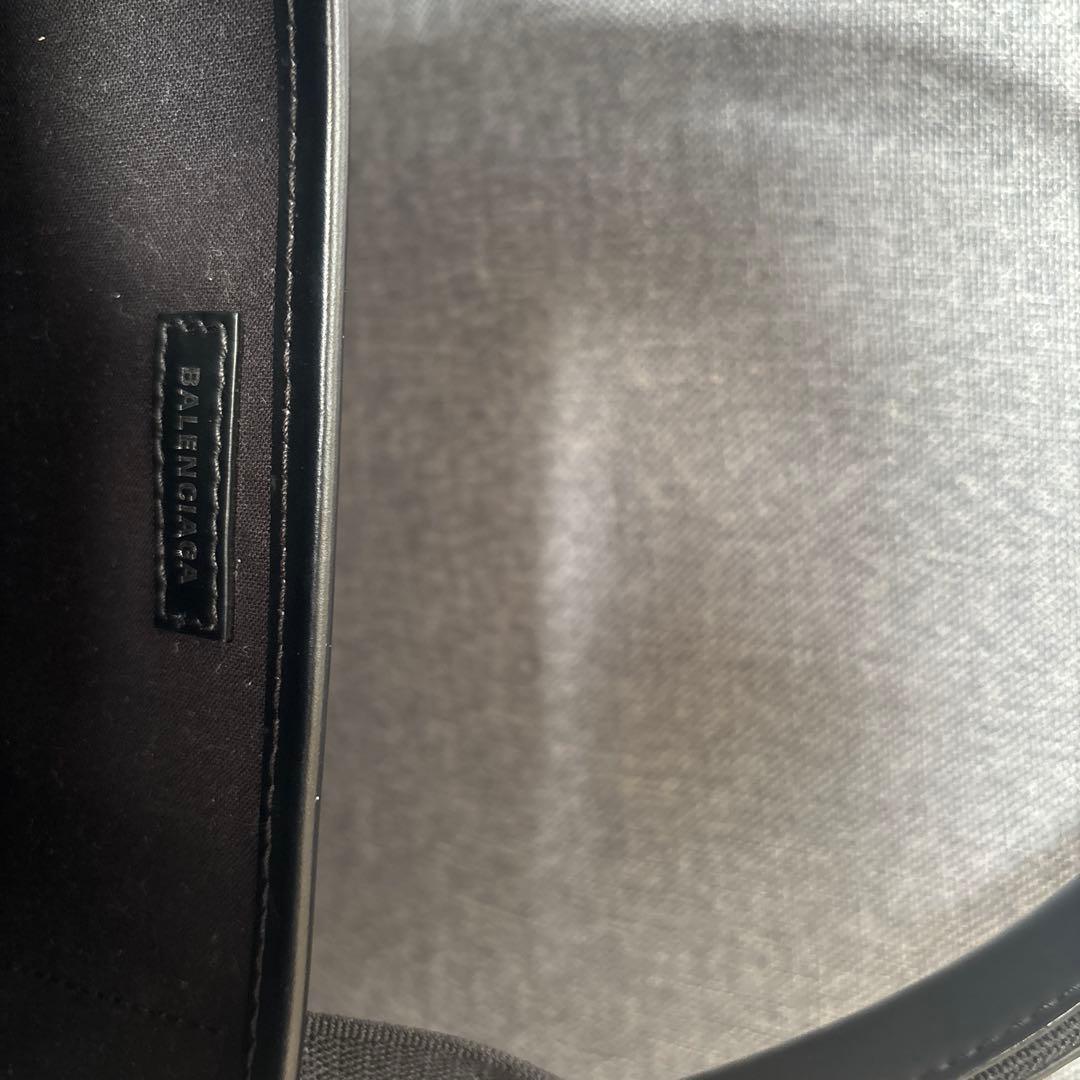 現行モデル 美品 バレンシアガ ネイビー カバ カバス XS ショルダーバッグ