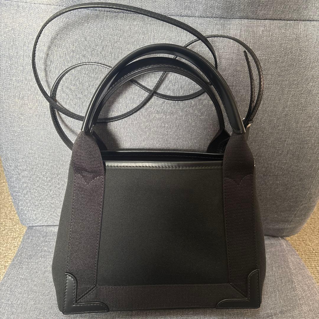 現行モデル 美品 バレンシアガ ネイビー カバ カバス XS ショルダーバッグ