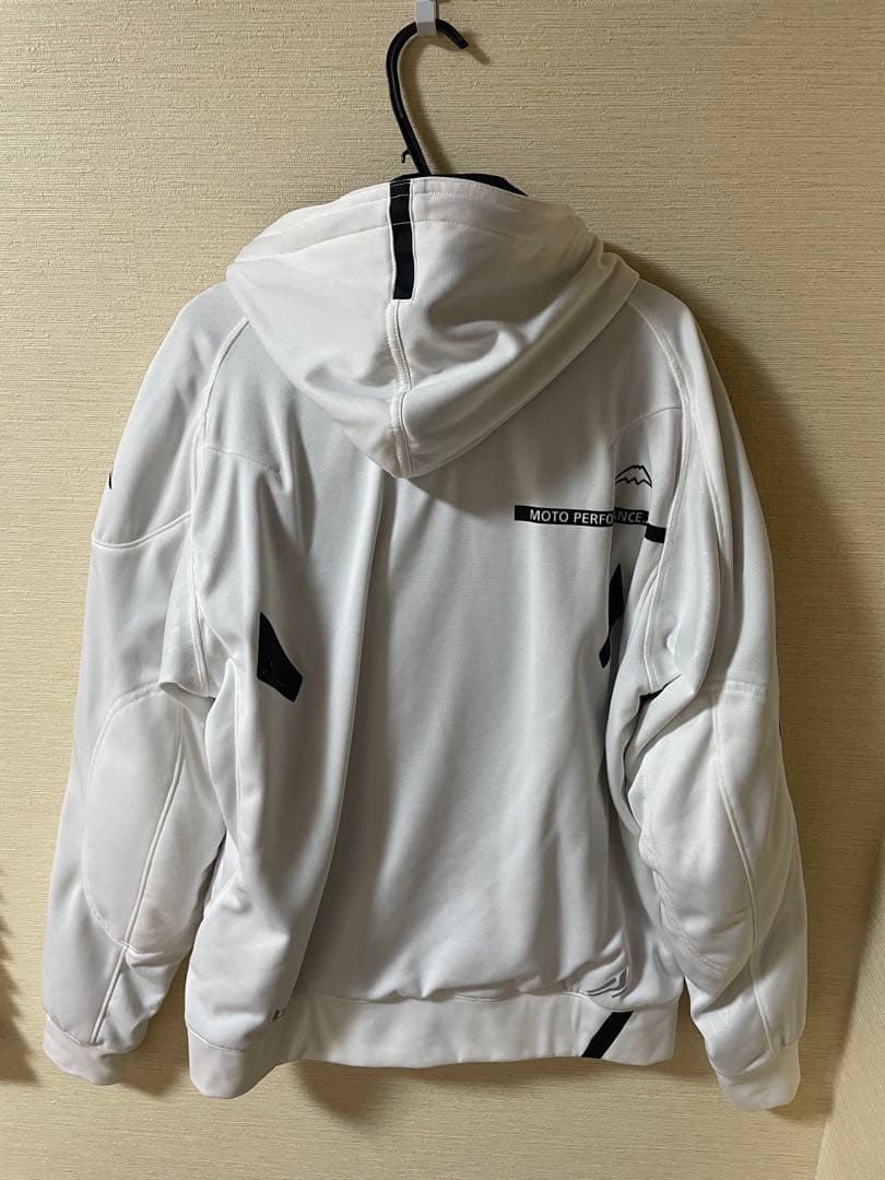 新品タグ付き⭐︎クシタニ　ベクトルジャケット　XLサイズ　ホワイト