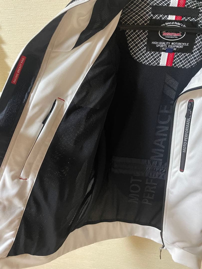 新品タグ付き⭐︎クシタニ　ベクトルジャケット　XLサイズ　ホワイト