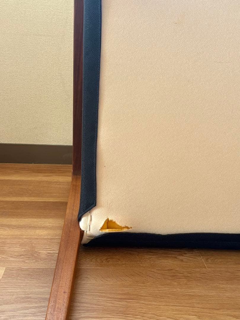 【リネン】Ritzwell イビサフォルテ　本革チェア